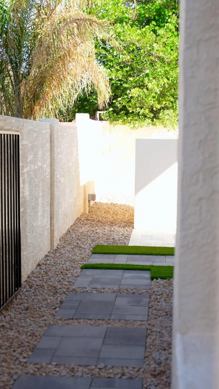 Patio-Paver-Walkway-01