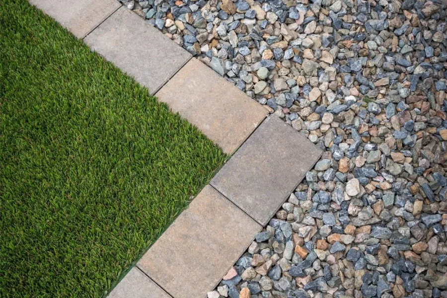artificial+turf+installation+along+modern+paver+border+in+Vistancia,+AZ